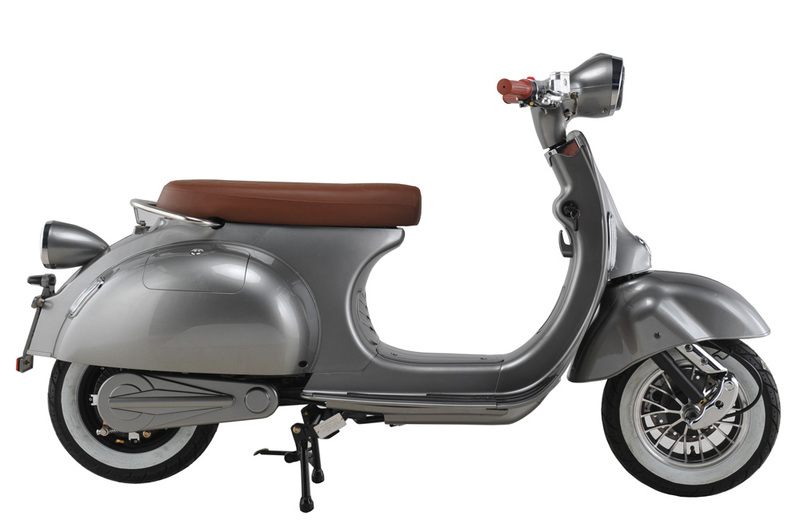 scooter-roma-57-argenté scooter électrique 1500w